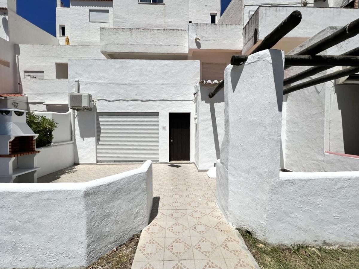 Appartamento Armacao De Pera Twins 3 With Pool By Homing Esterno foto