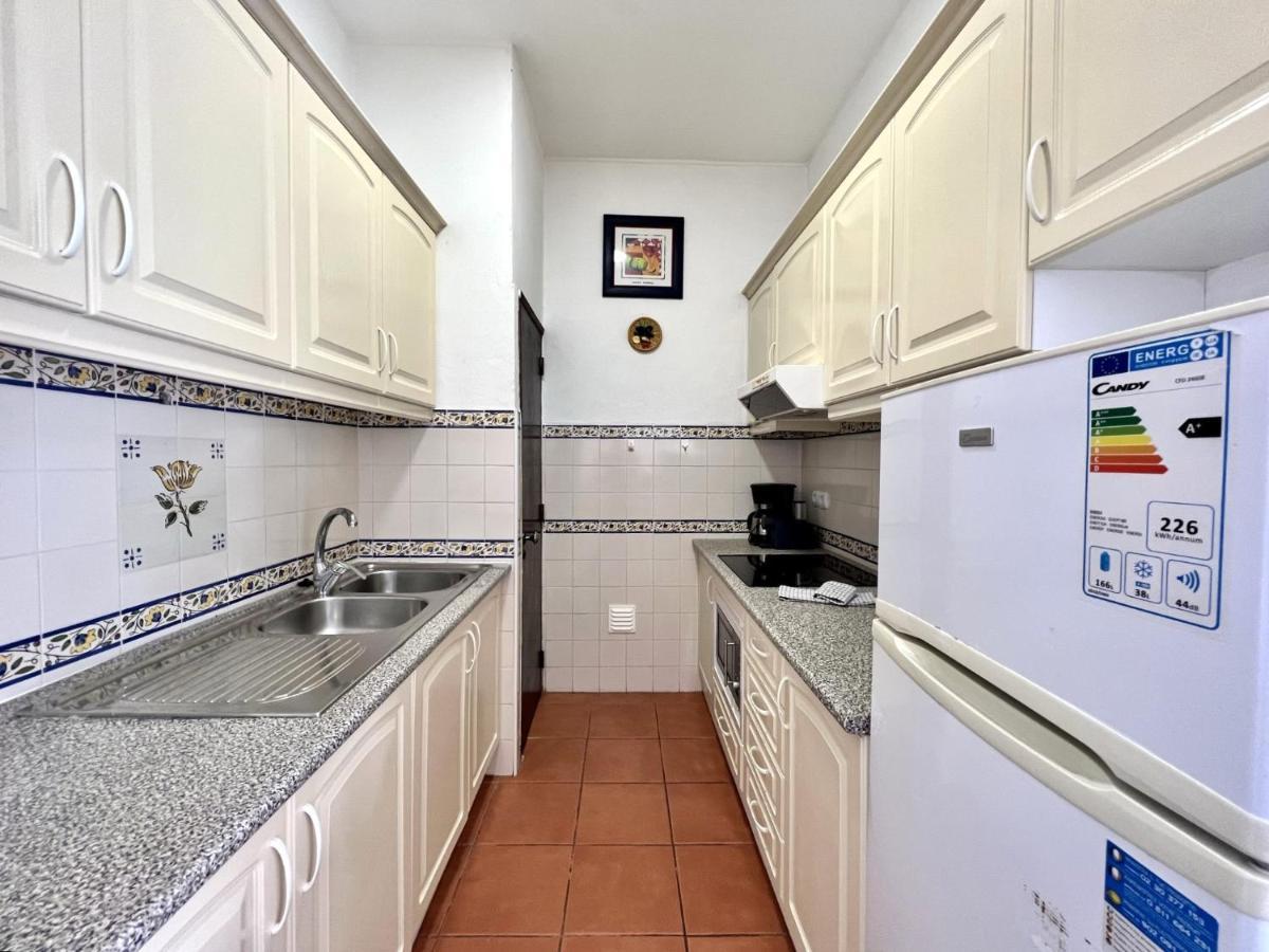 Appartamento Armacao De Pera Twins 3 With Pool By Homing Esterno foto