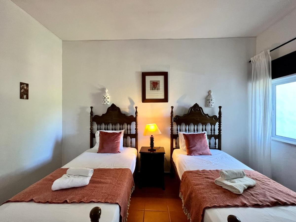 Appartamento Armacao De Pera Twins 3 With Pool By Homing Esterno foto